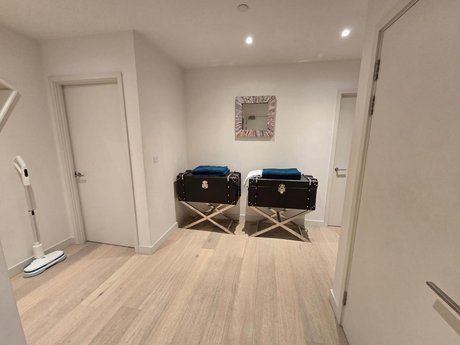 Privatunterkunft Private Private Toilet Excel Airport Royal Wharf *