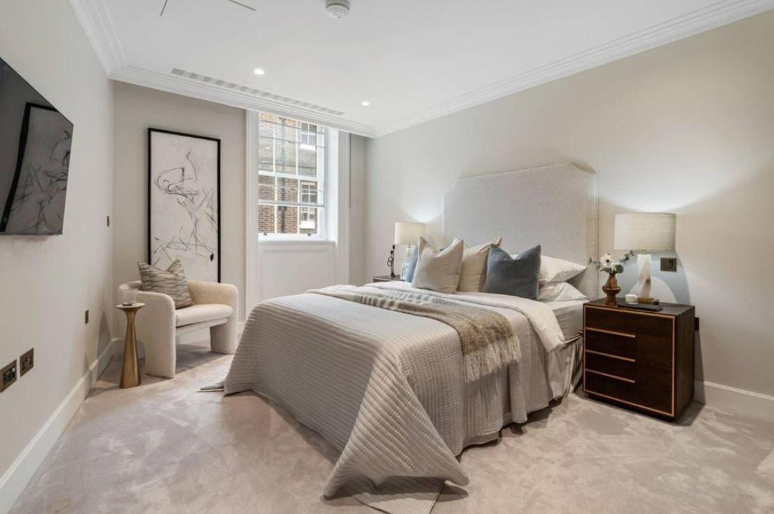 Apartment 3 Bed Mews House Hyde Park Lancaster Gate