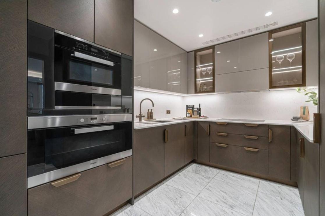Apartment 3 Bed Mews House Hyde Park Lancaster Gate *
