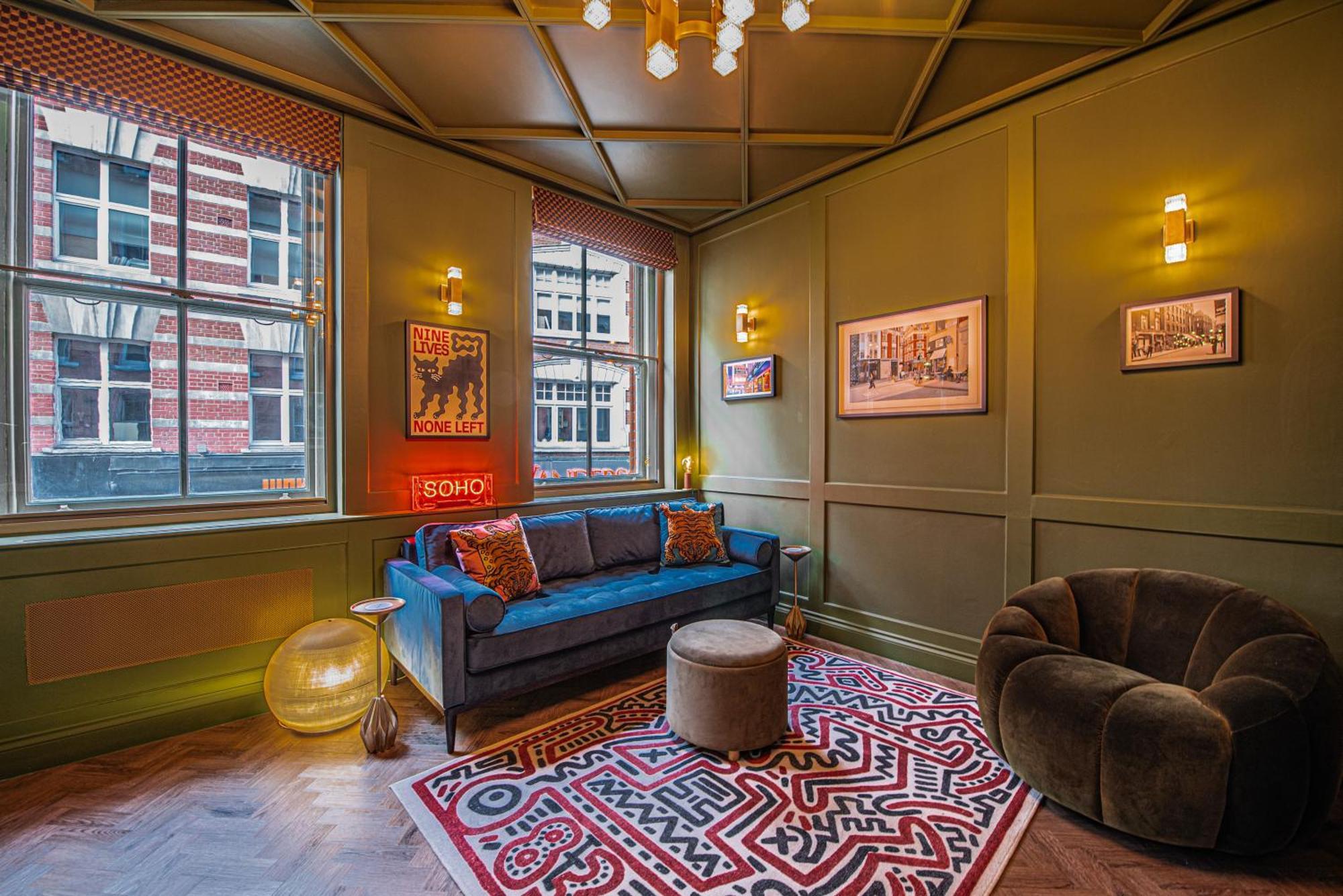 Stylish 2bed Flat Interiors Designed By Soho House Londen