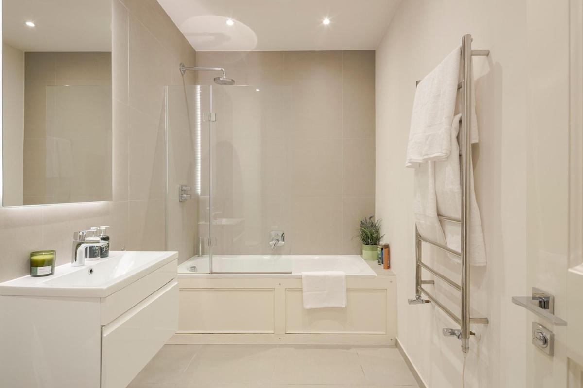 Modern Kensington 3-bedroom With Garden London