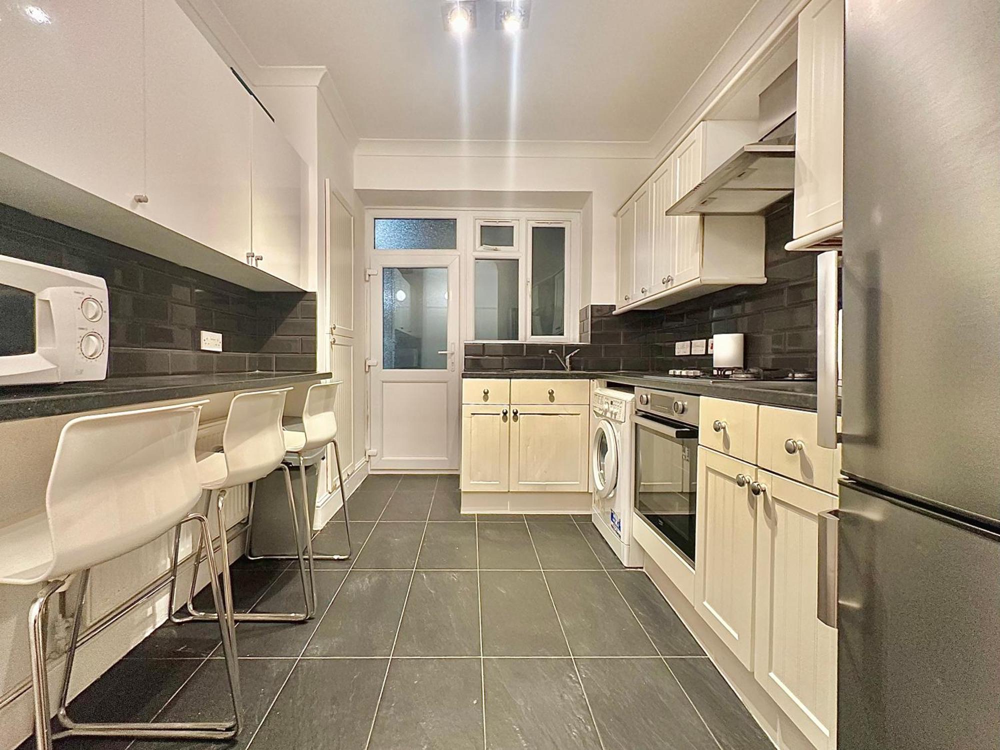 Ground Floor Finchley Flat Londen