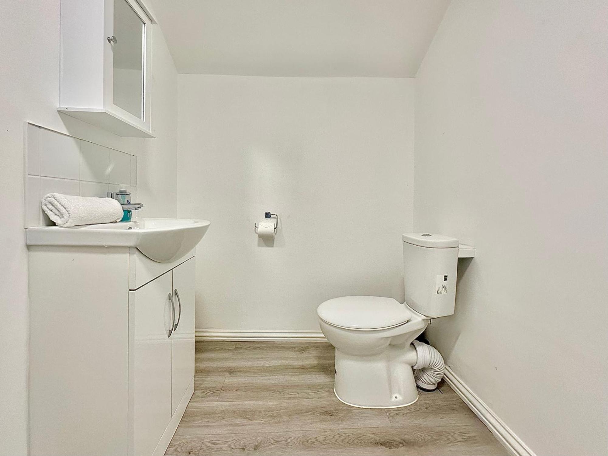 Apartment Flat C Garratt Lane