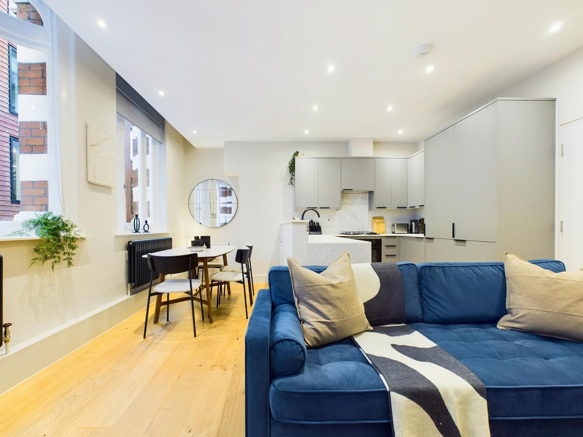 Apartment Be - The Piccadilly Circus Residences