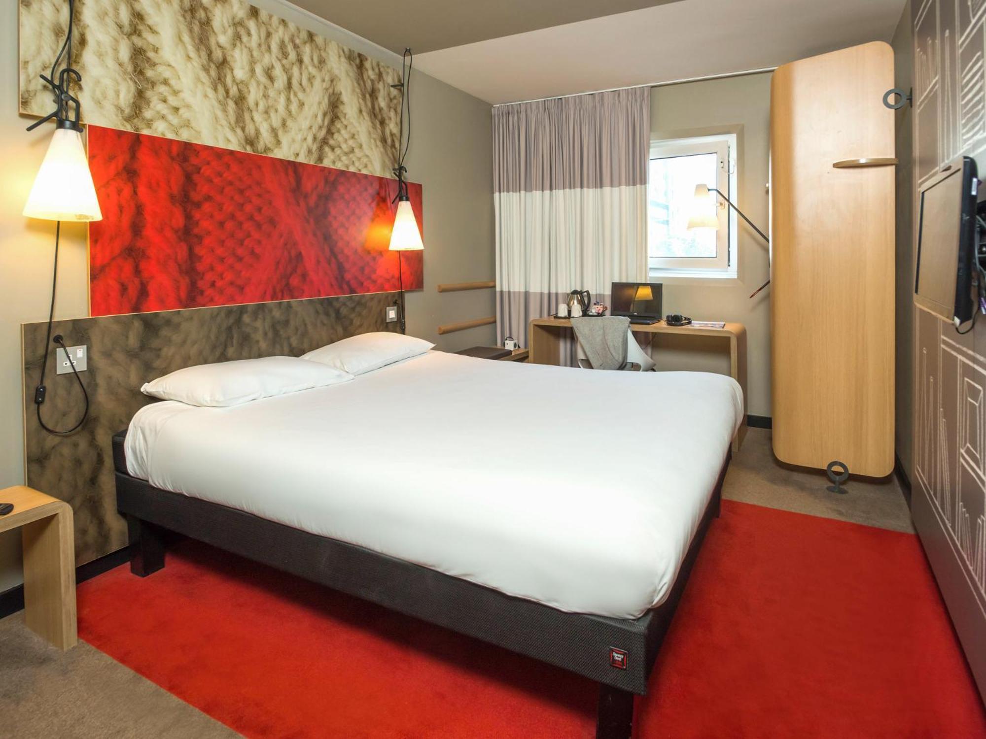 Ibis Excel-docklands Hotel 3*