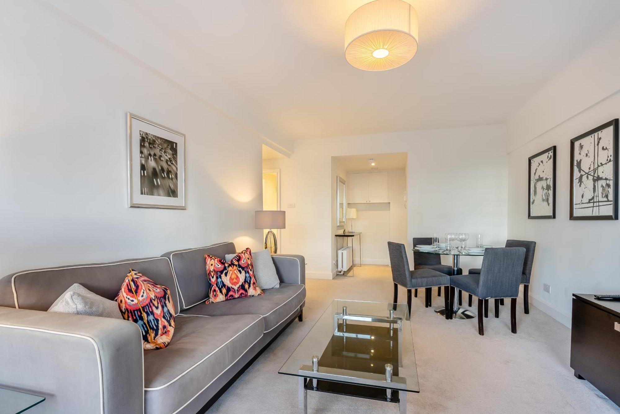 Pelham Court Apartment *