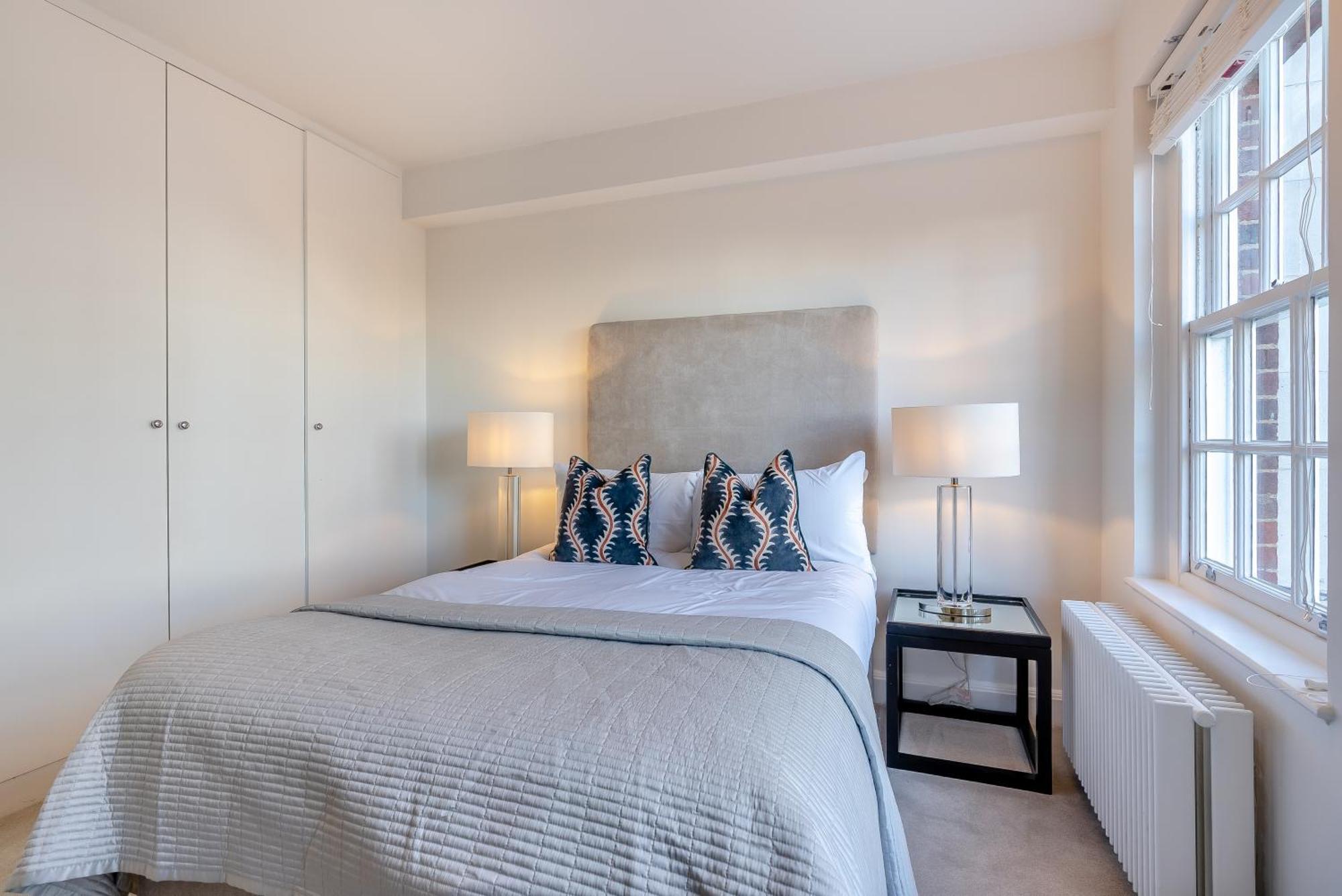 Apartment Pelham Court