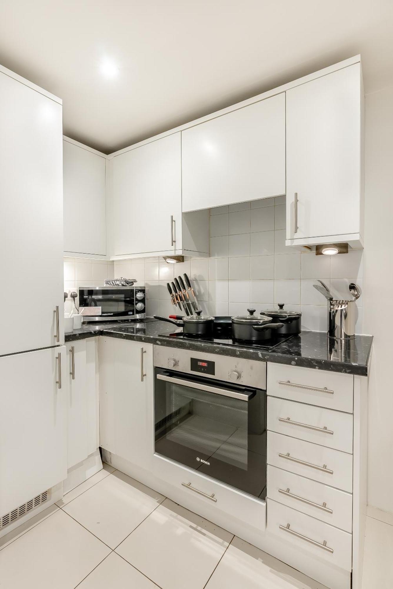Apartment Pelham Court