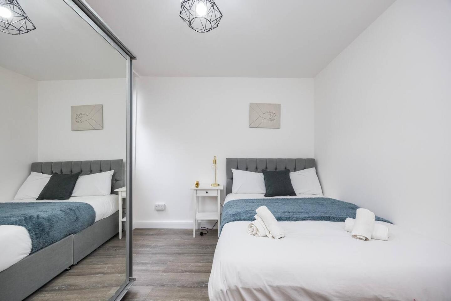 Holiday home Spacious 2br Gem - Close To Clapham Junction London