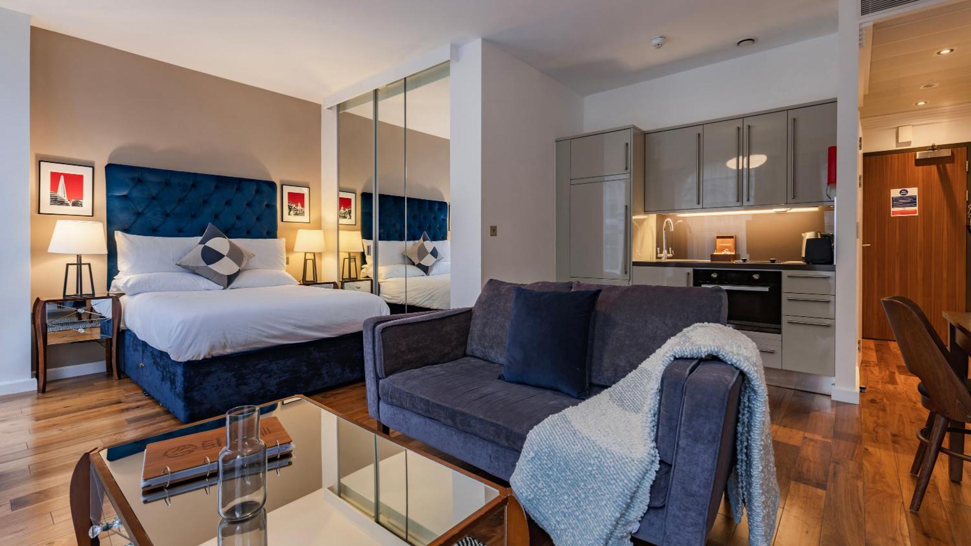 Monument Serviced By Lovelystay Londres