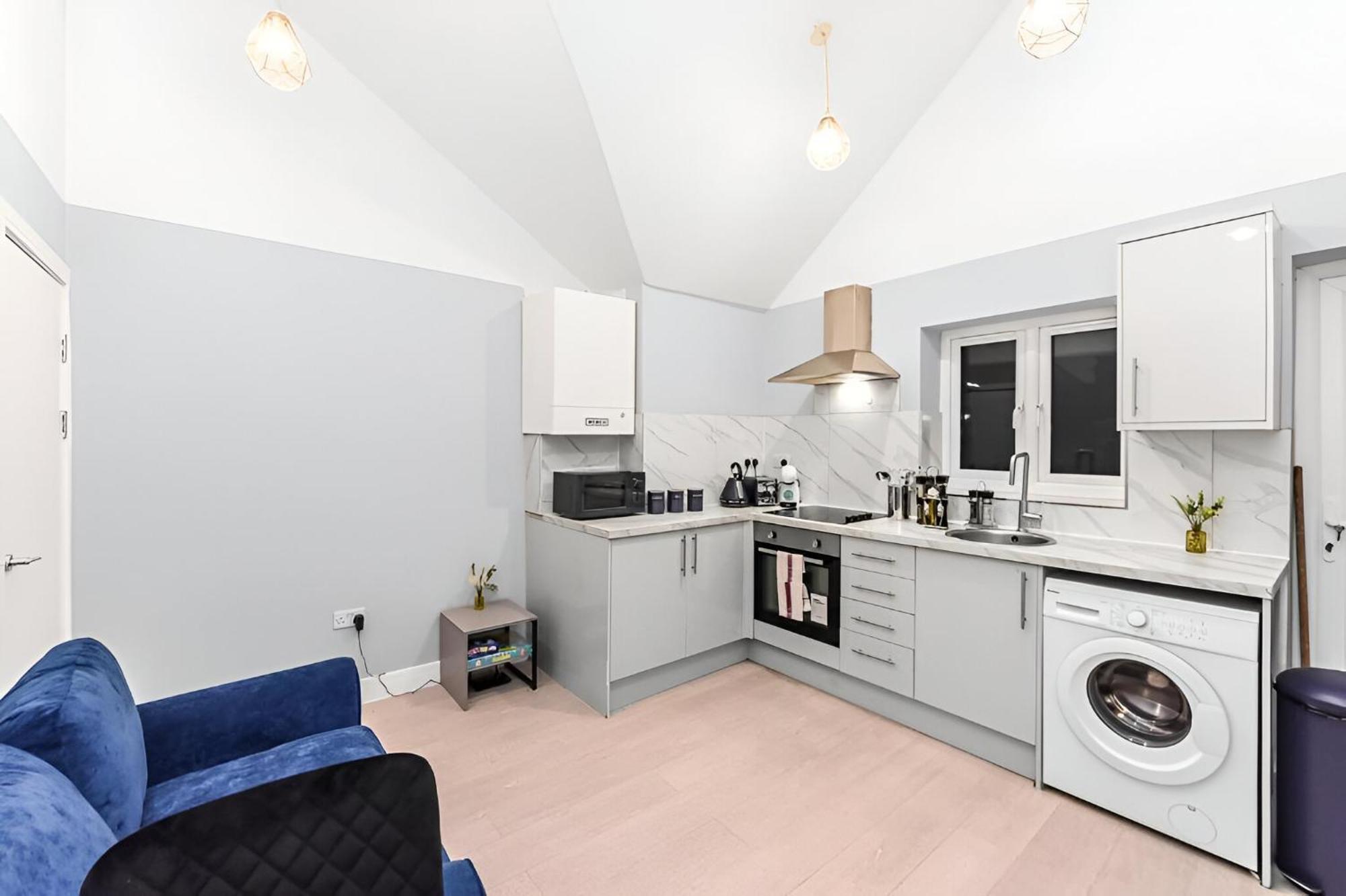 Apartment Delightful & Cozy 1-bedroom Hideaway London