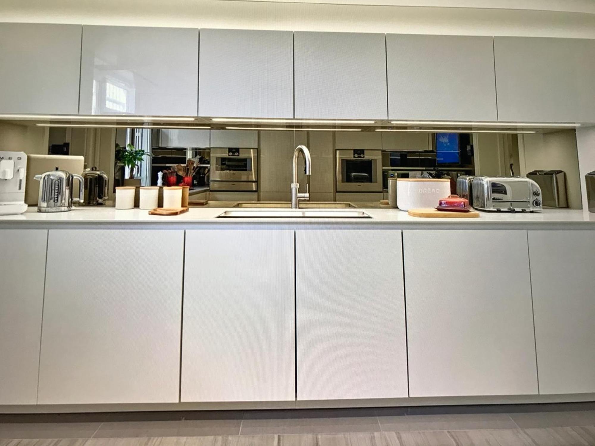 Anastasiia Premium Apartment London