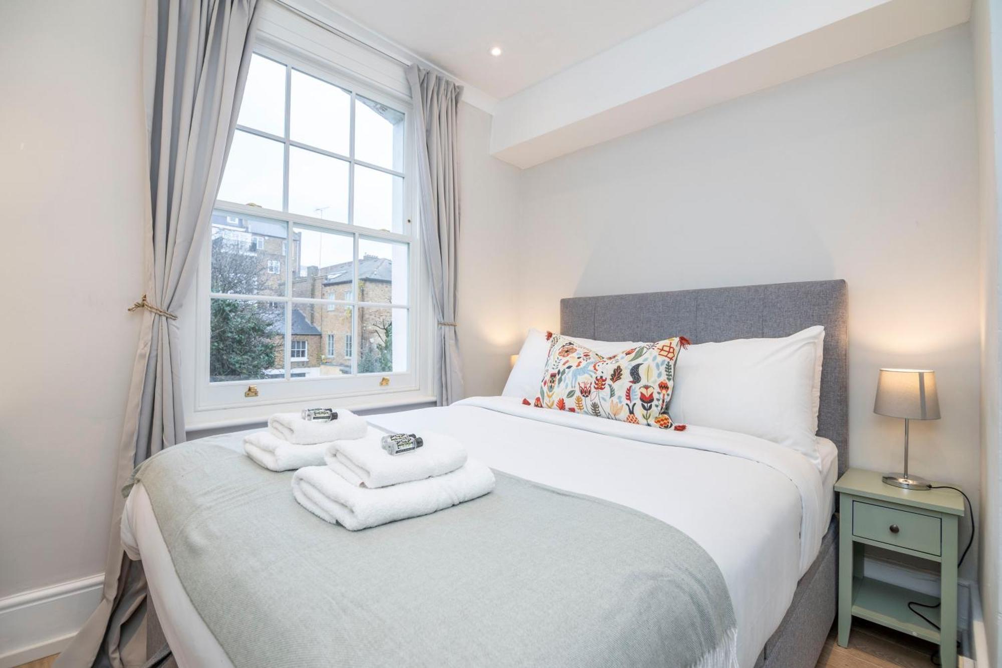 Lovely Ground Floor 1bdr Flat, Notting Hill