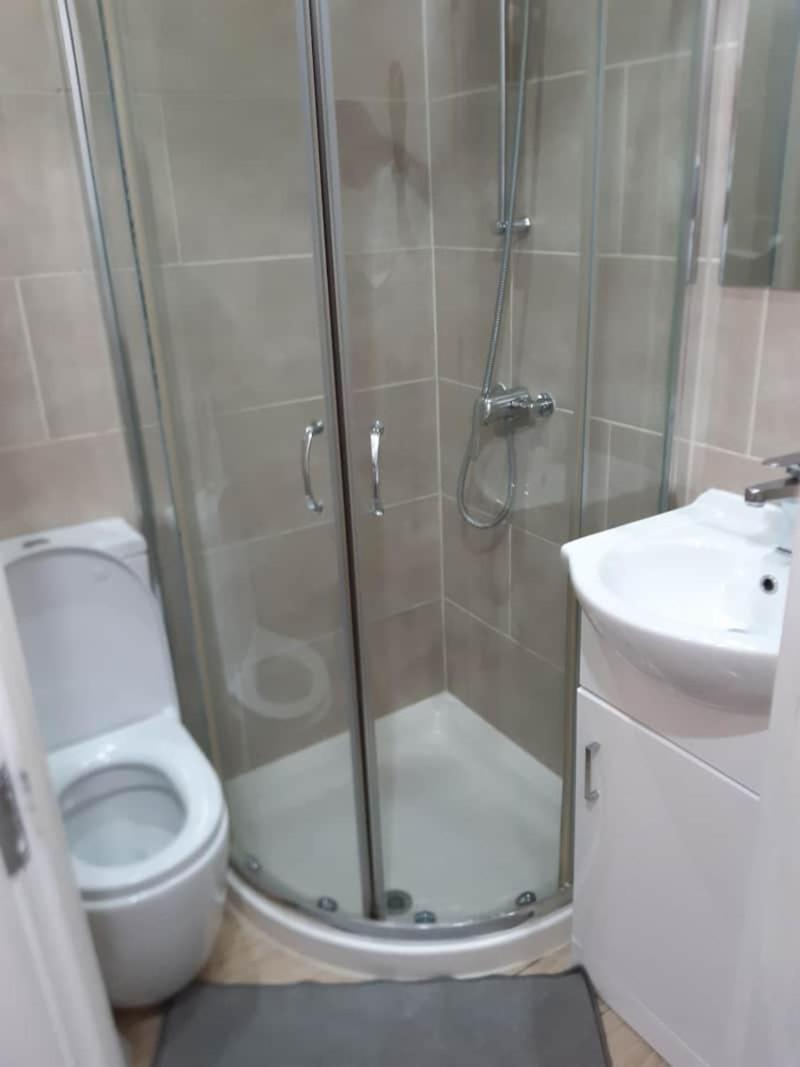 Homestay Cosy Single In A Shared *