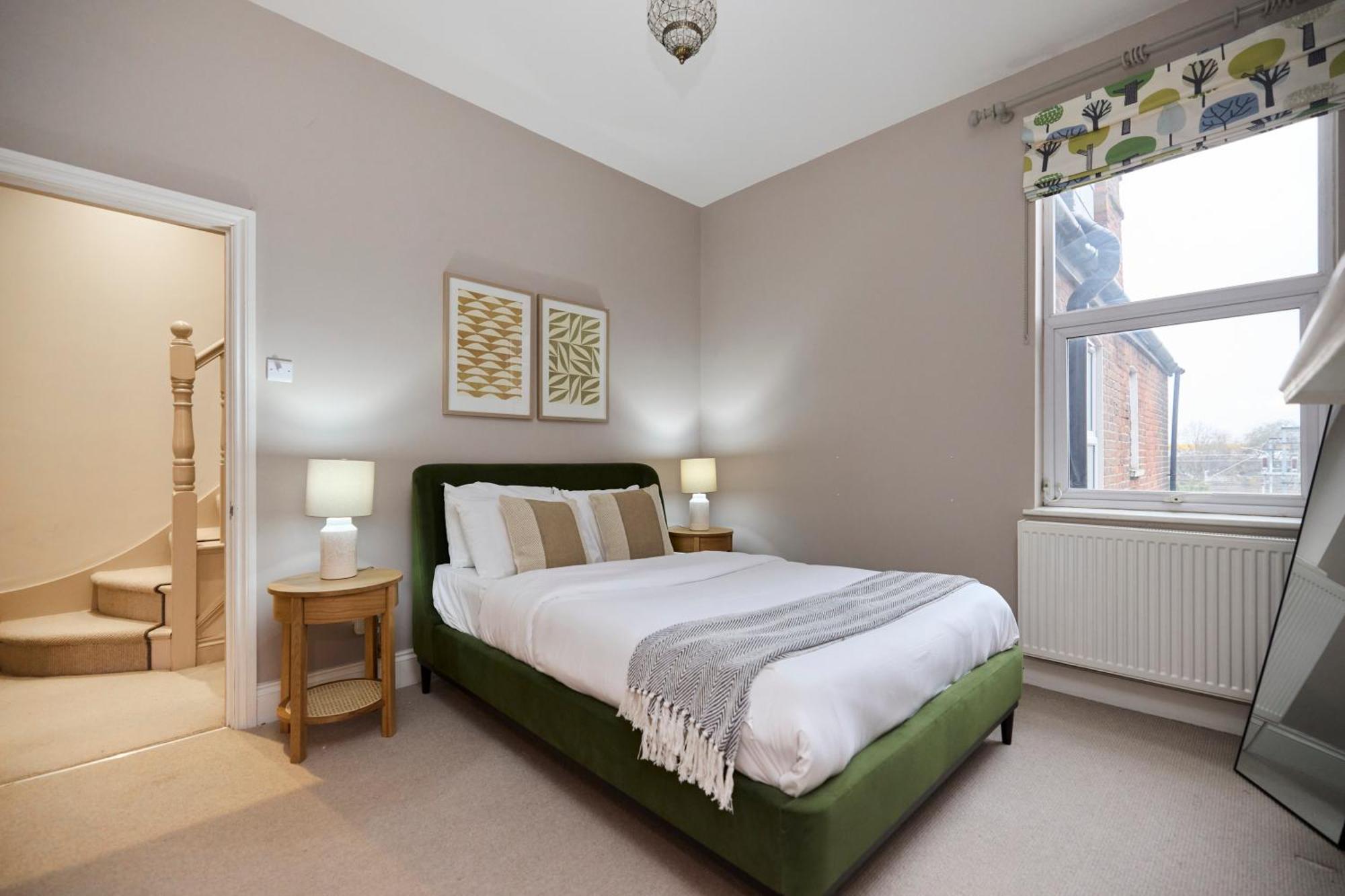 Apartment The Harlesden Haven - Stunning 4bdr With Garden London