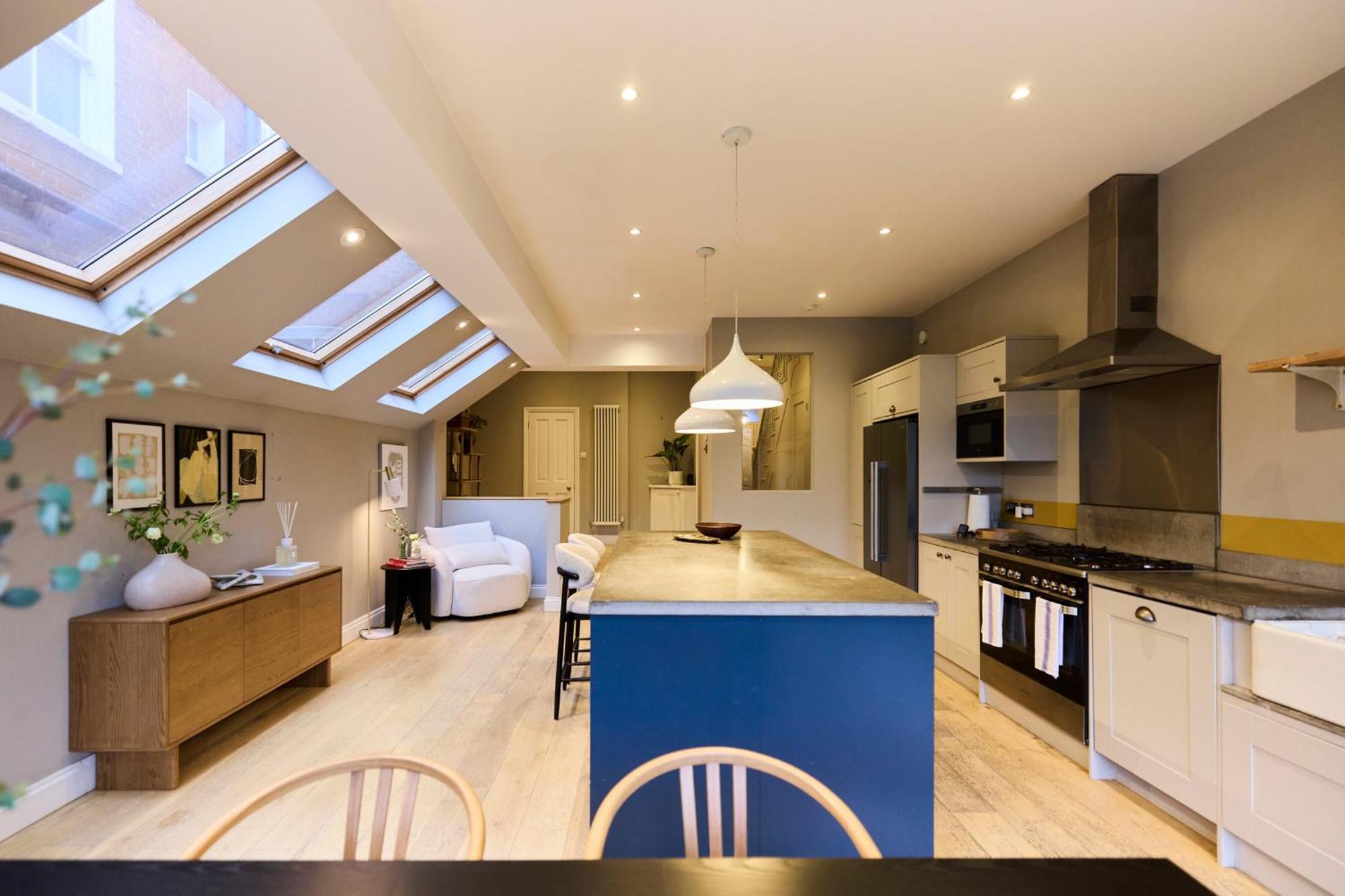 The Harlesden Haven - Stunning 4bdr With Garden Apartment London