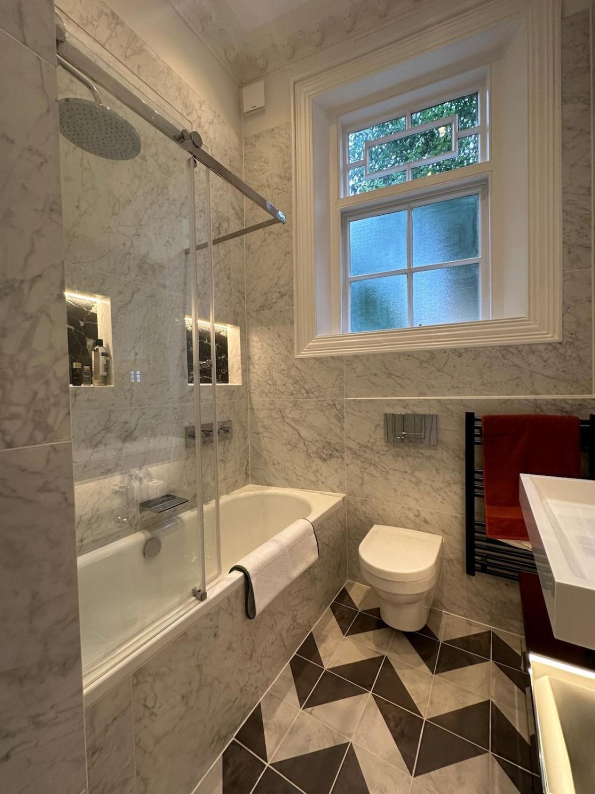 Appartement Palatial, Elegant 1000sqft - Londen
