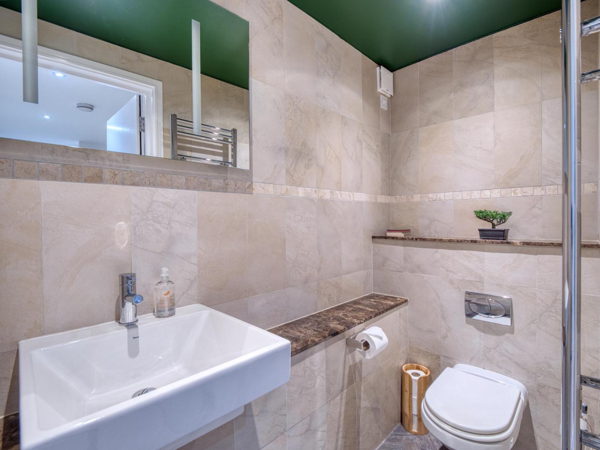 Apartment Borough Market - Hot Tub, Gaming & Cinema *