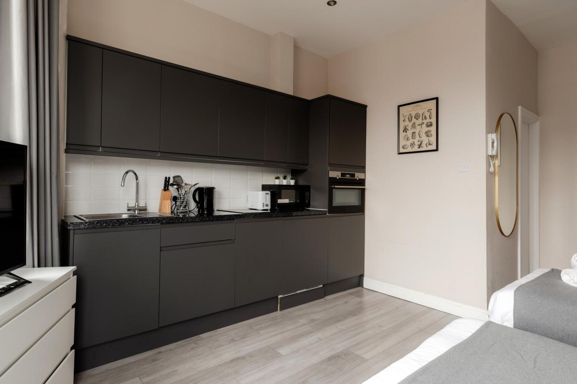 Apartment Fairhazel Gardens *