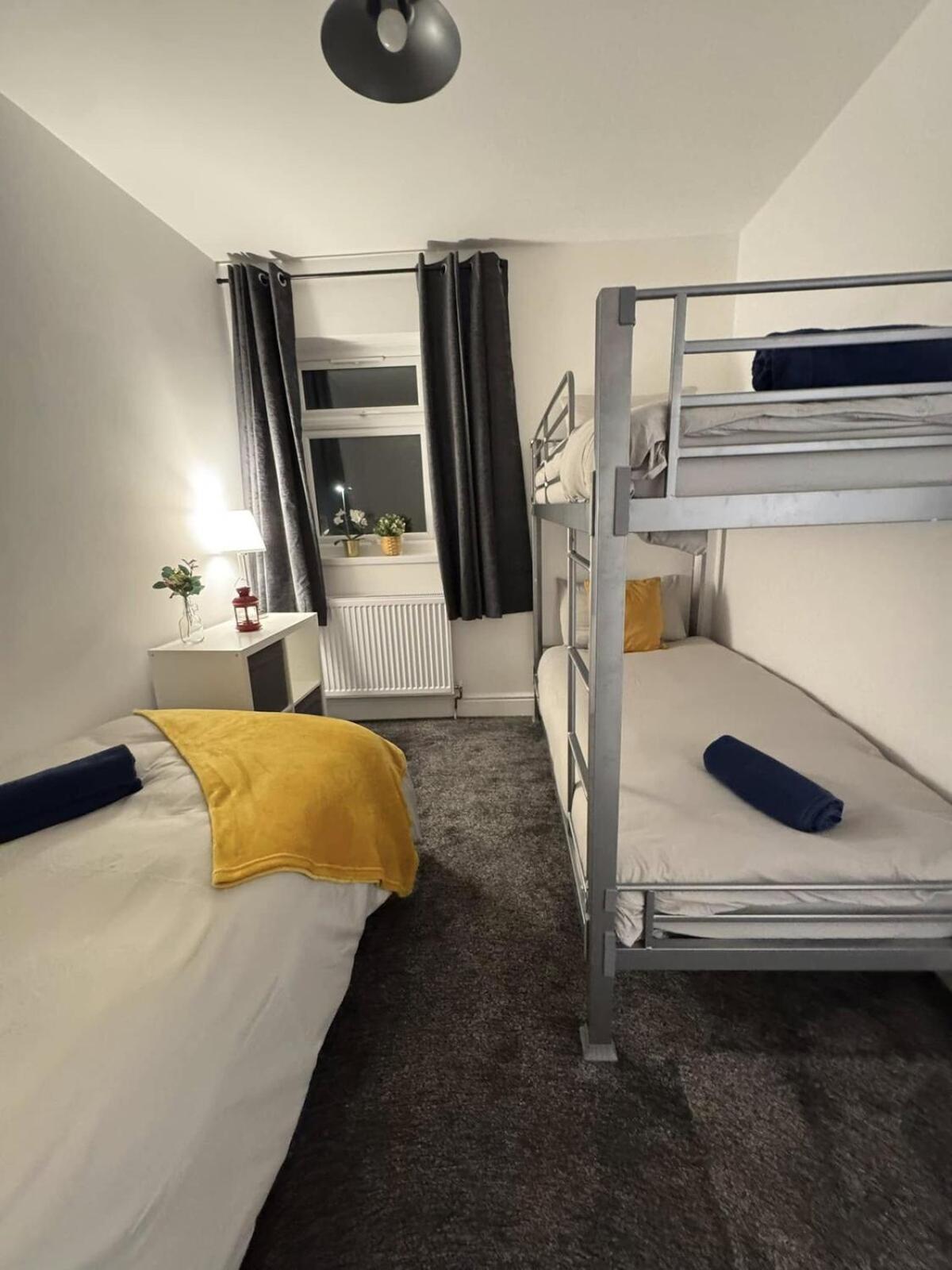 Modern 3 Bed Near Excel-big Ben *