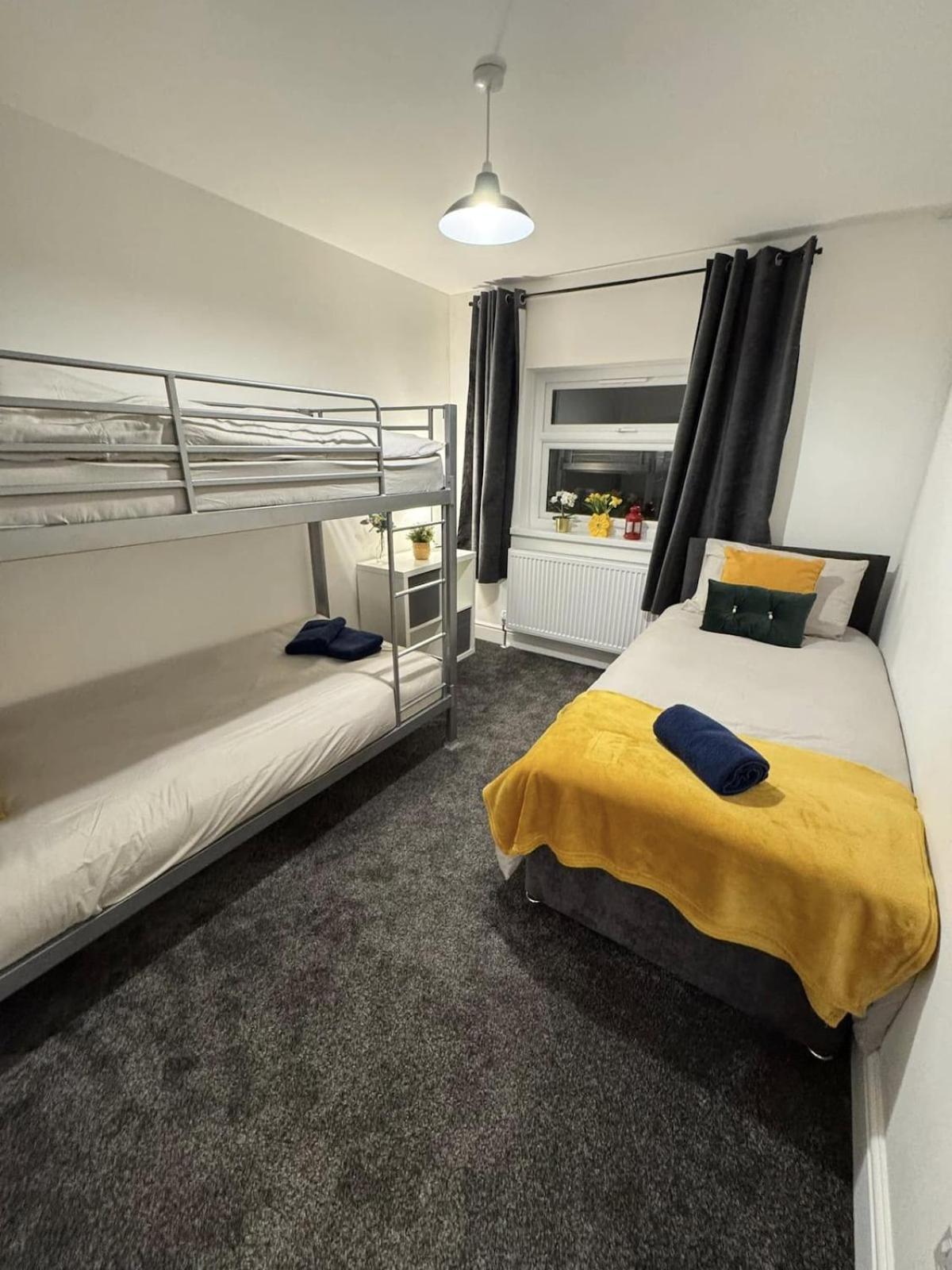 Modern 3 Bed Near Excel-big Ben *