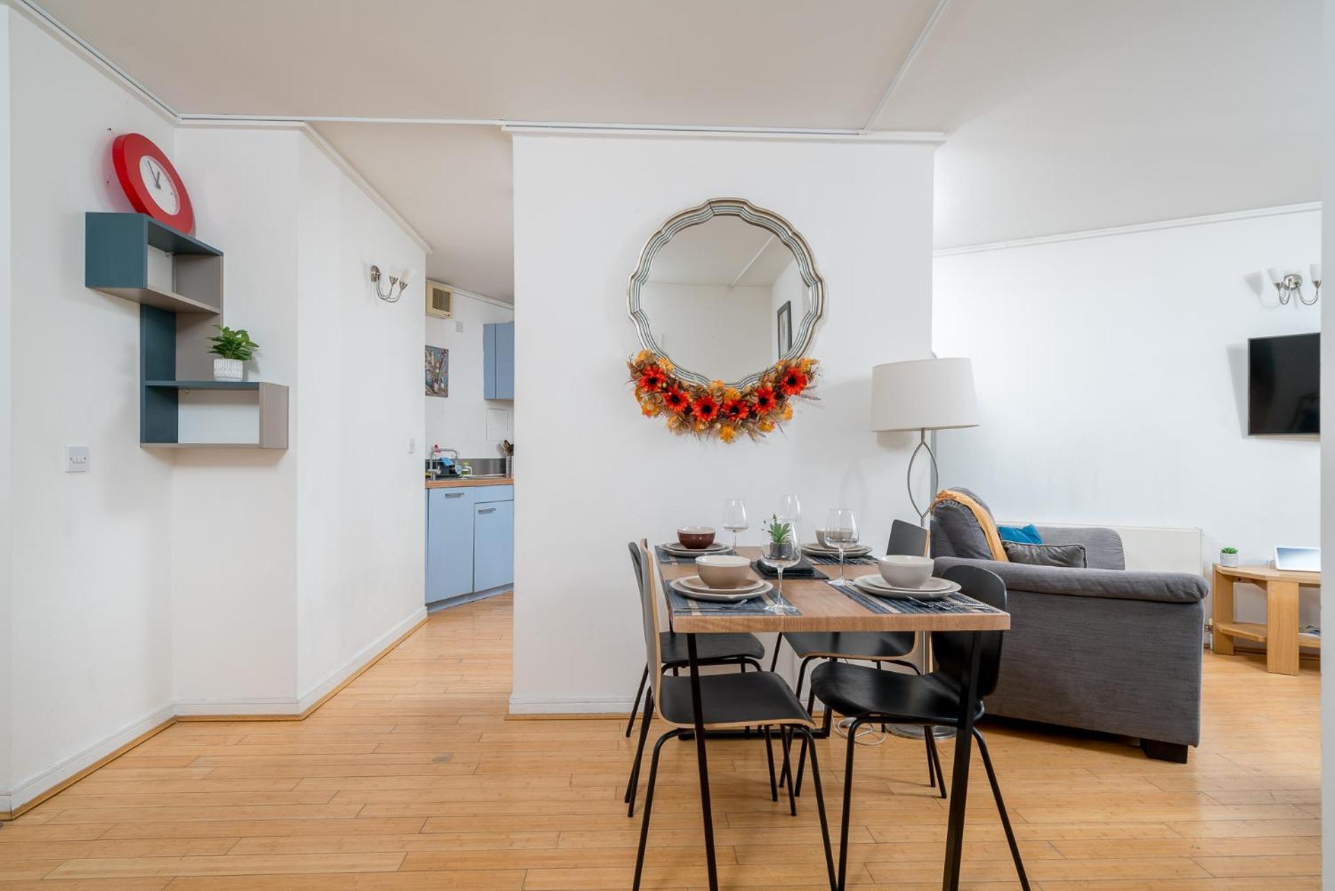 Lovely 3bd Flat, Parking, Sleeps Six Close To O2 Londen
