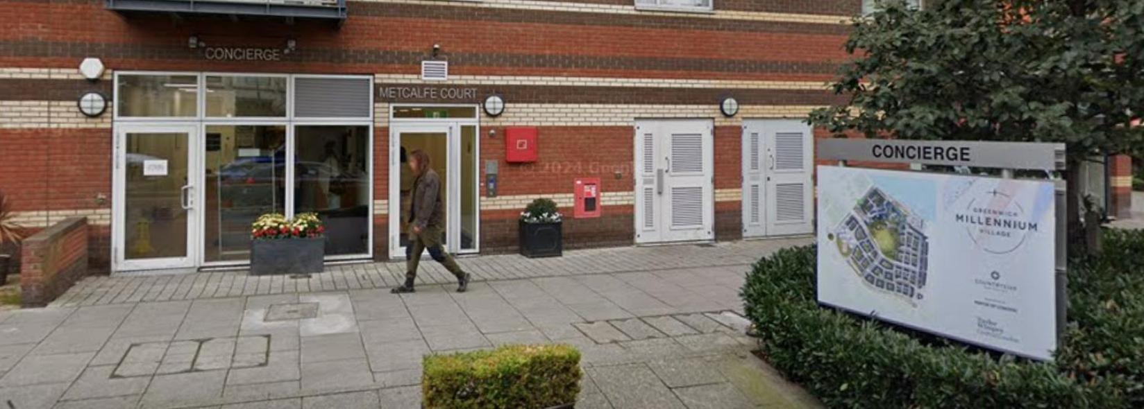 Lovely 3bd Flat, Parking, Sleeps Six Close To O2 * Londen