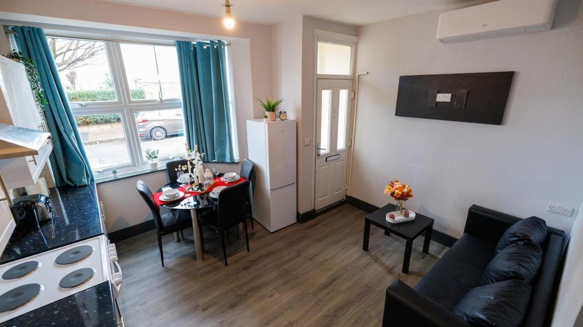 Corner Fly Homes *