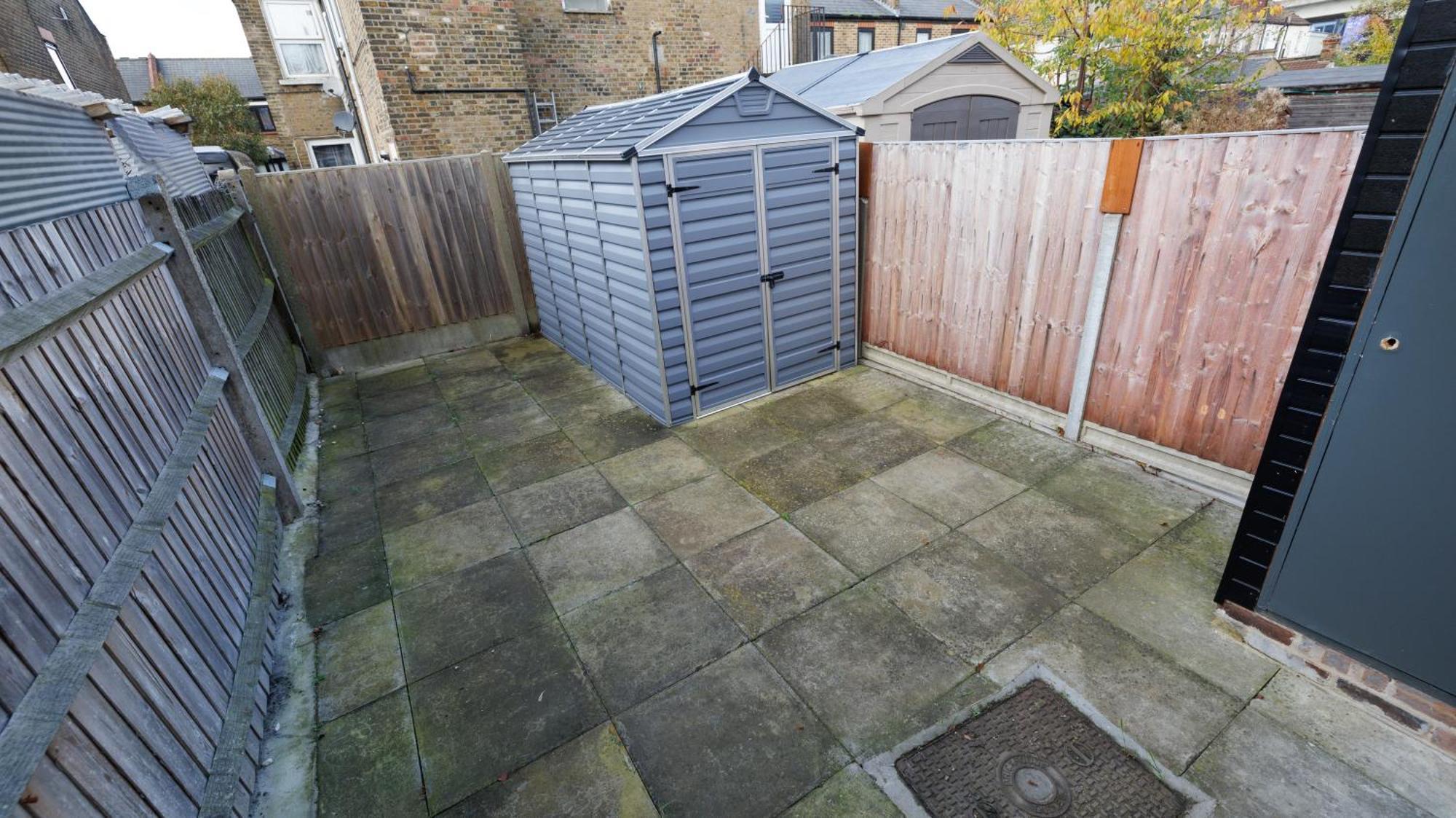 Corner Fly Homes Holiday home London