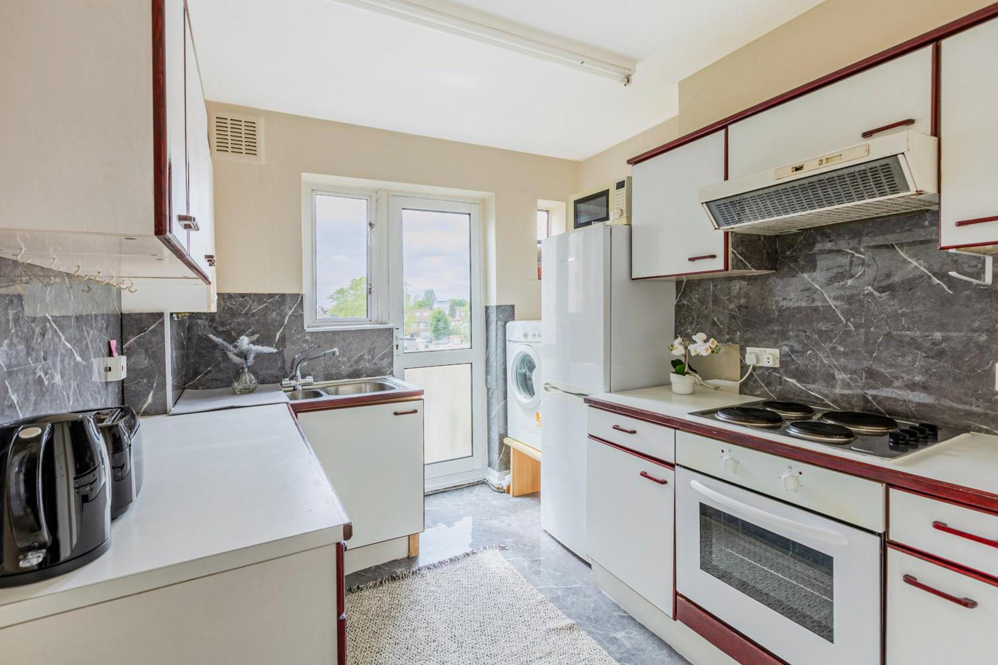 Charming 2br With Communal Garden In Acton Apartment *