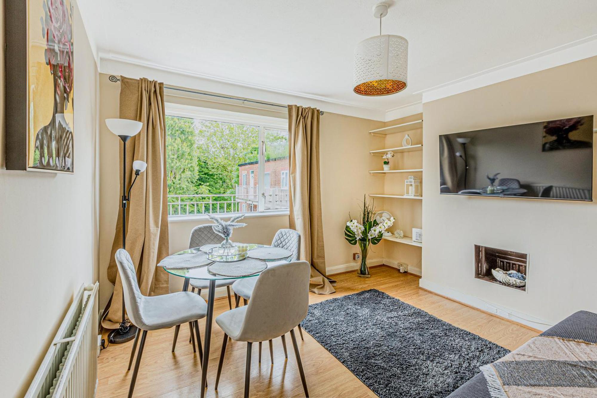 Apartment Charming 2br With Communal Garden In Acton London
