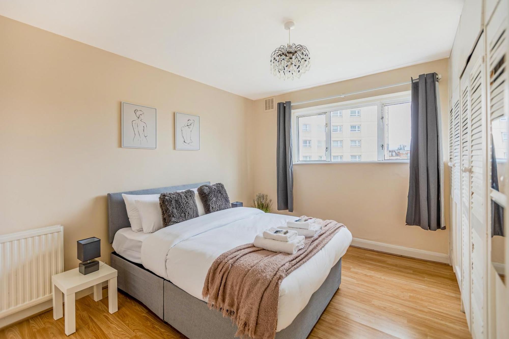 Charming 2br With Communal Garden In Acton Apartment