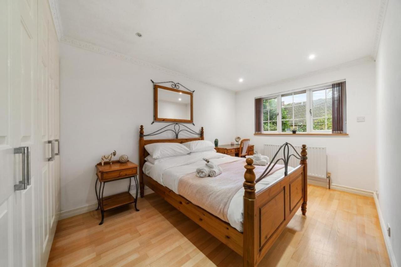 Three Bedroom House Near London Bridge Holiday home