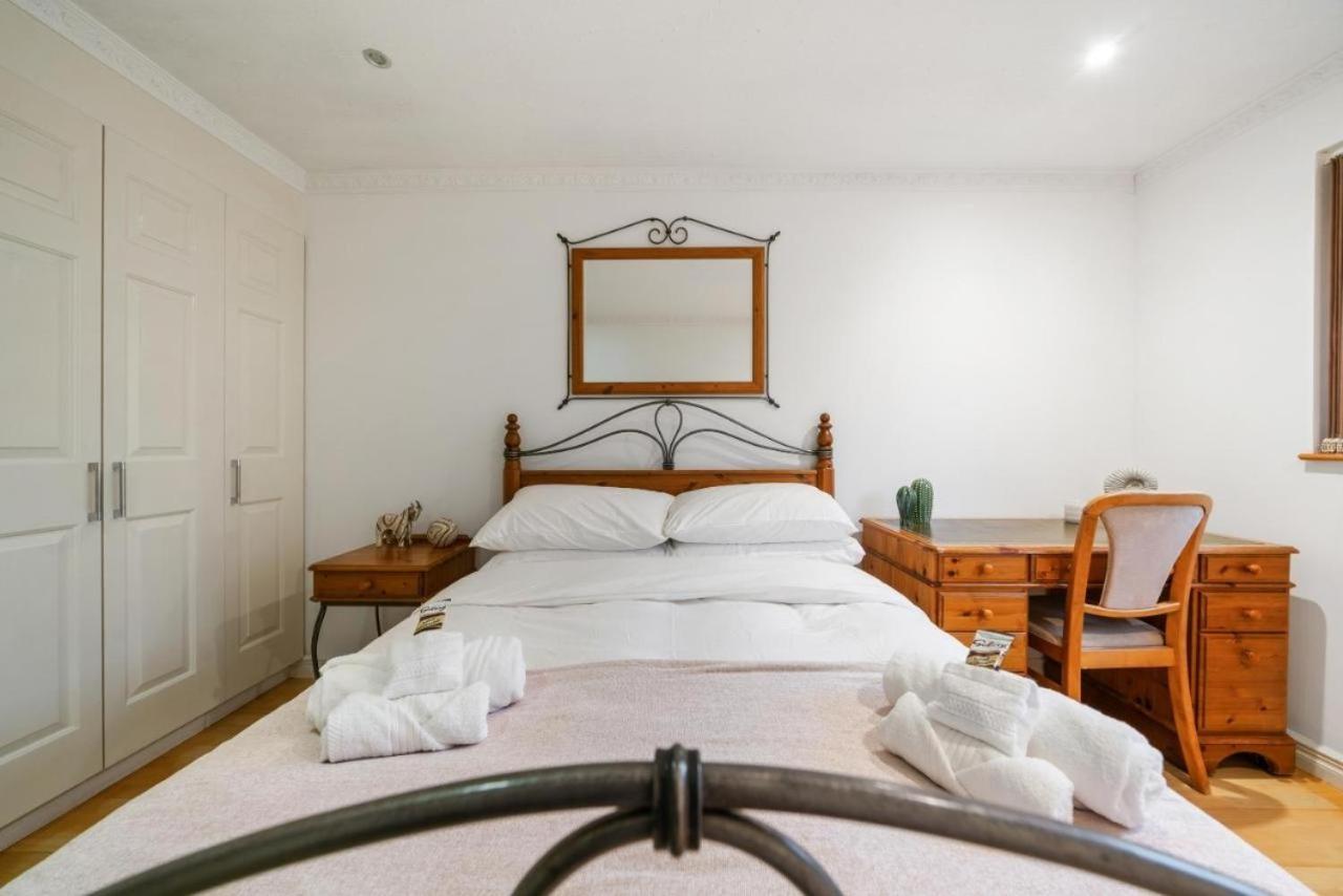 Holiday home Three Bedroom House Near London Bridge London