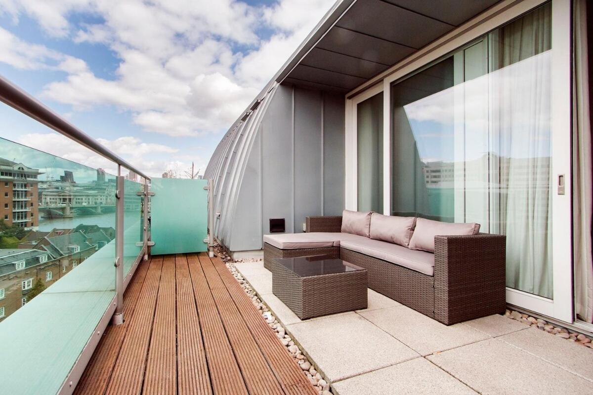 Elegant Penthouse Retreat Near Bridgecheckhostprofile * London
