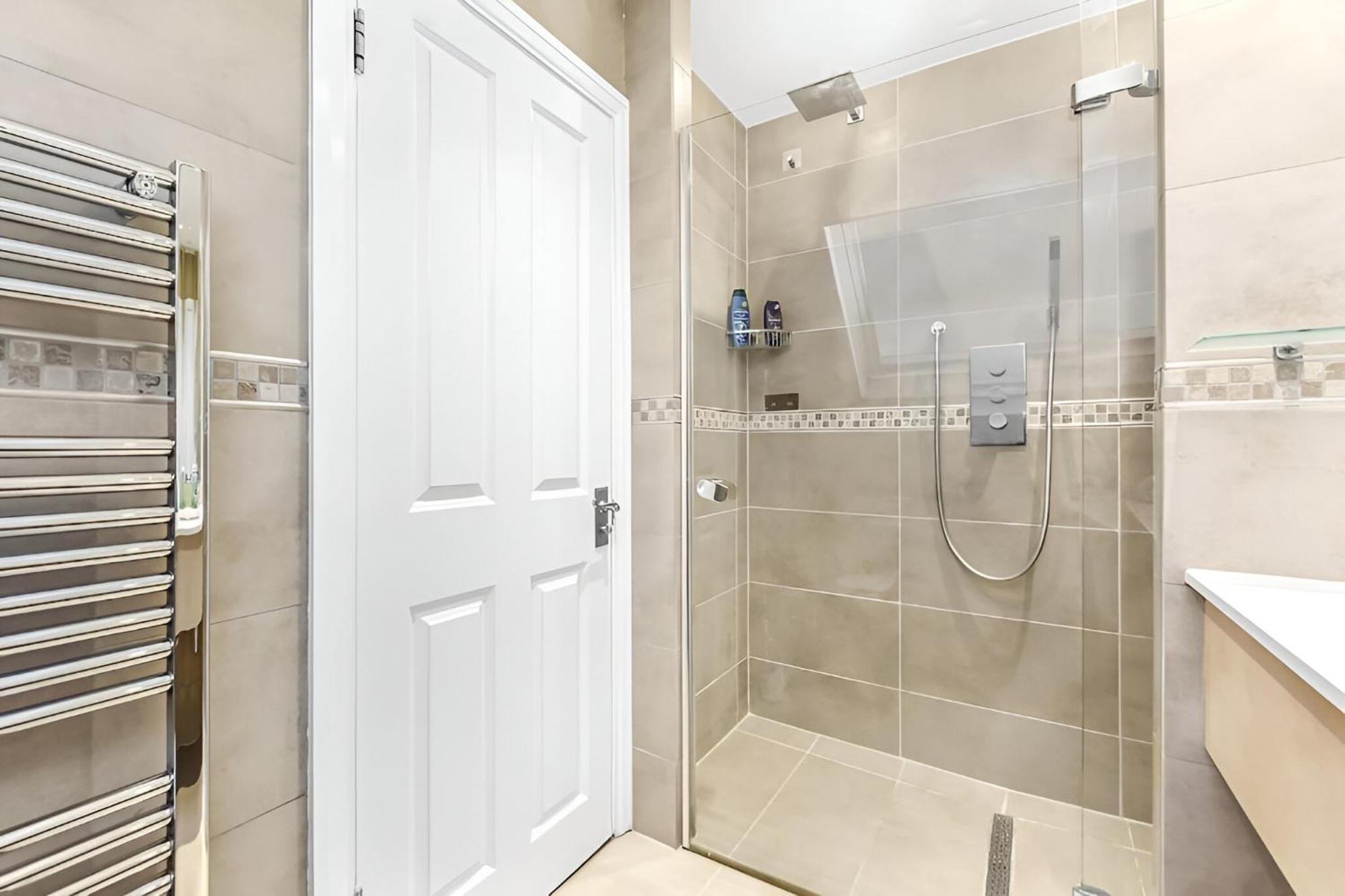 Warm & Cozy 2-bed Flat-perfect For Groups!