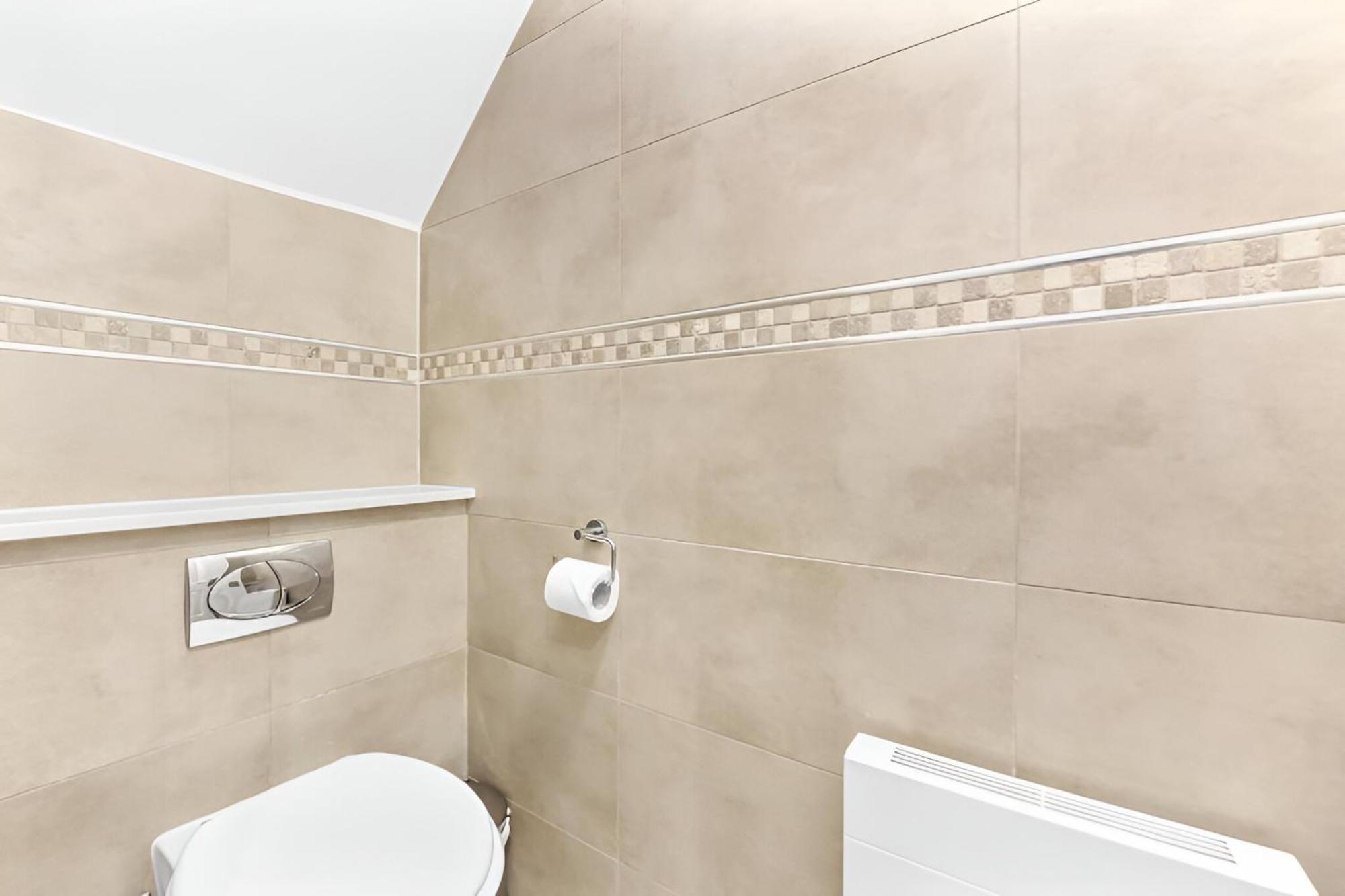 Apartment Warm & Cozy 2-bed Flat-perfect For Groups!