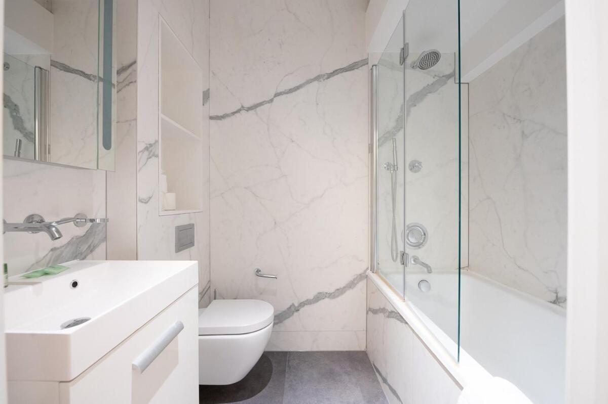 Vesto Stylish Split Level 1-bed Apt King's Cross Appartement Londen