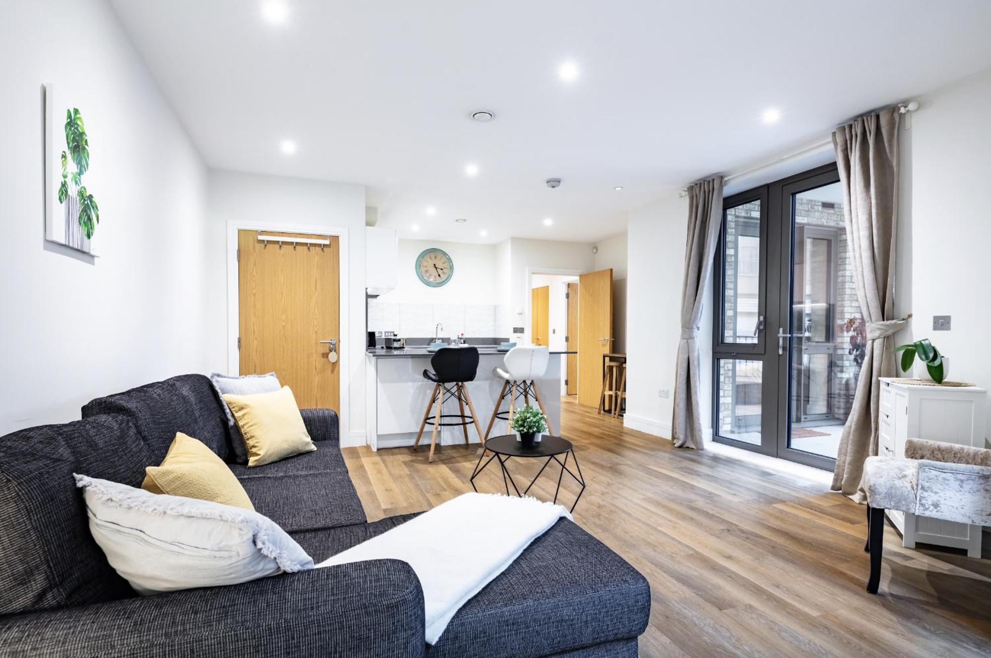 Modern New-built 1 Bedroom In Heart Of Ldn London