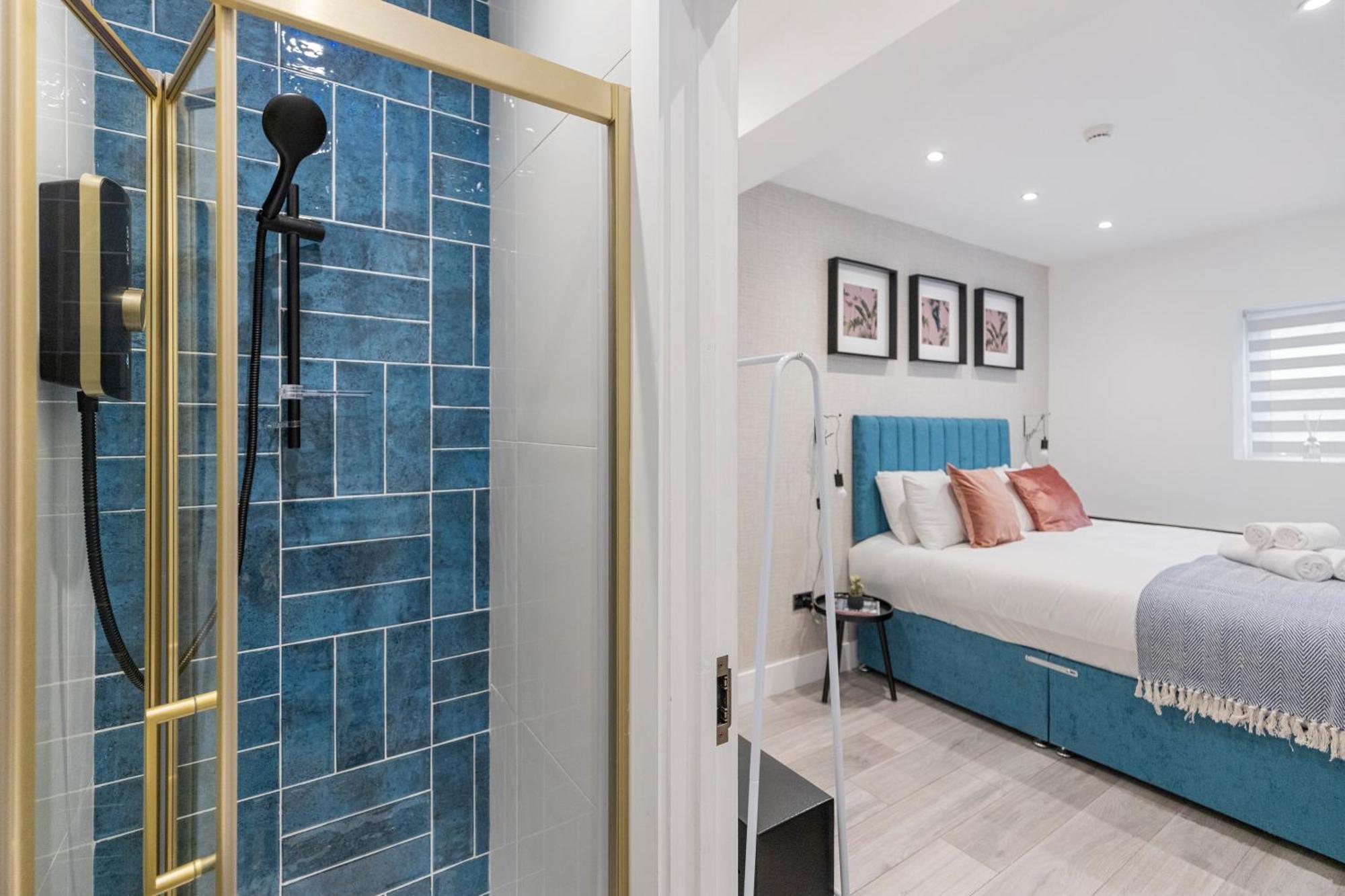 Minimalist Bliss With Refreshing Ambiance Apartment London