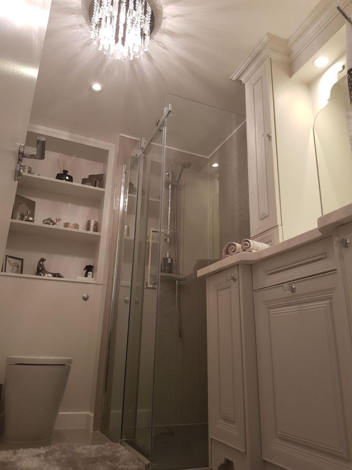 Beautiful Located In West Kensington Fulham Chelsea London