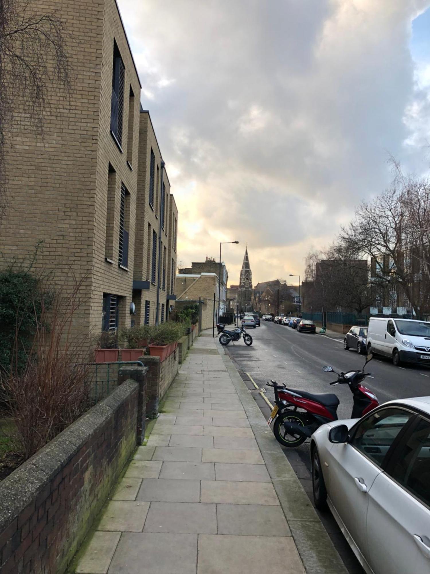 Apartment Beautiful Located In West Kensington Fulham Chelsea *