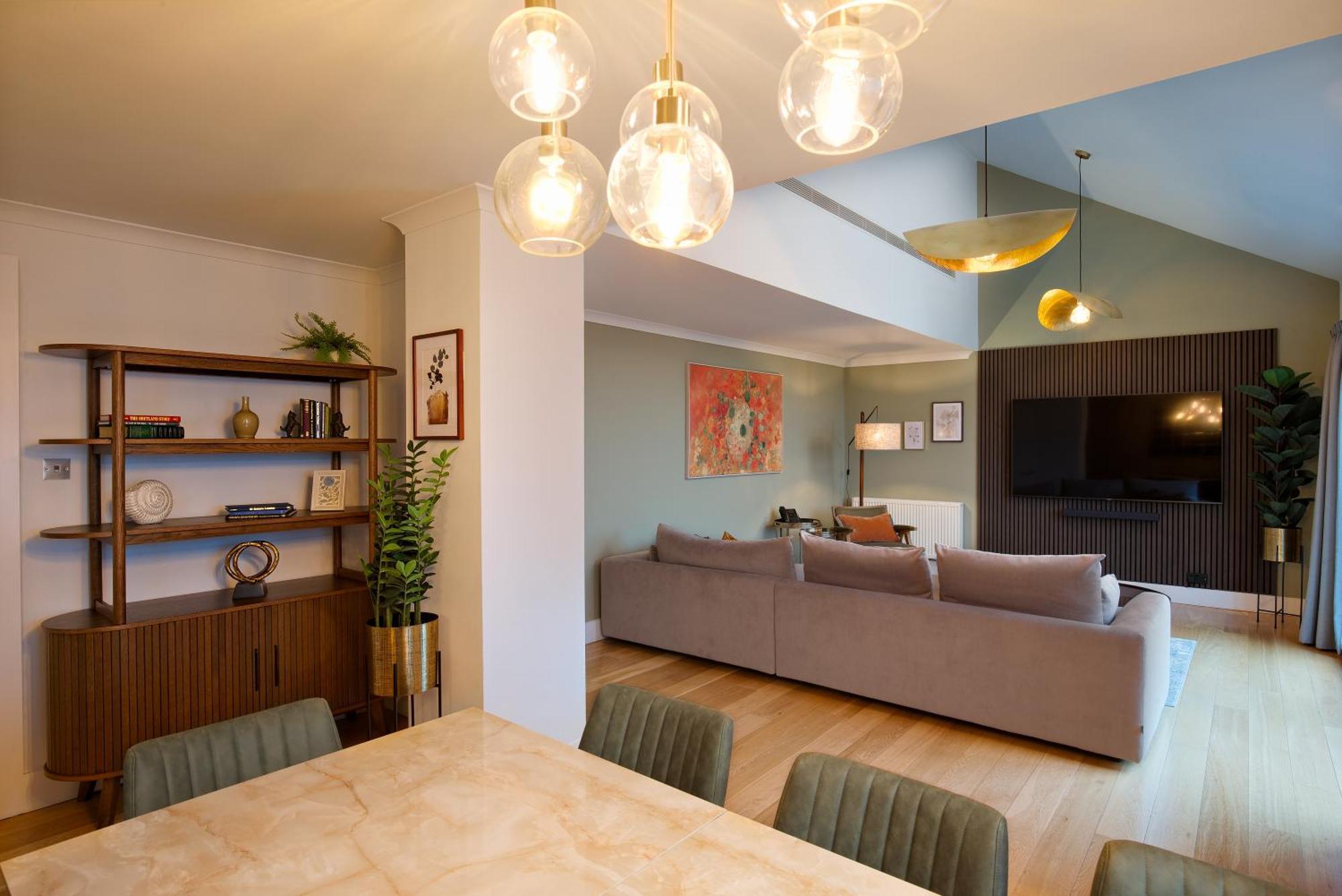 Monarch House - Serviced - Kensington * Londres