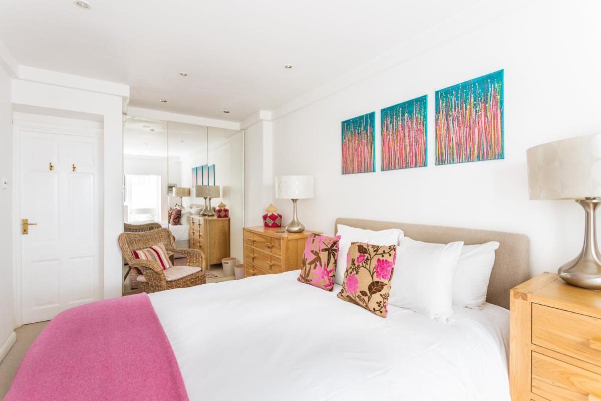 Cosy Pimlico Retreat Leilighet London