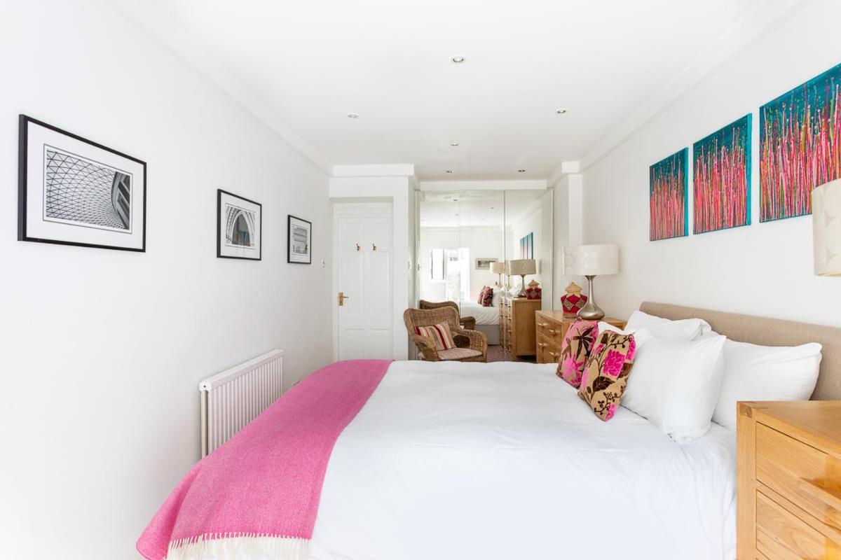 Cosy Pimlico Retreat * London