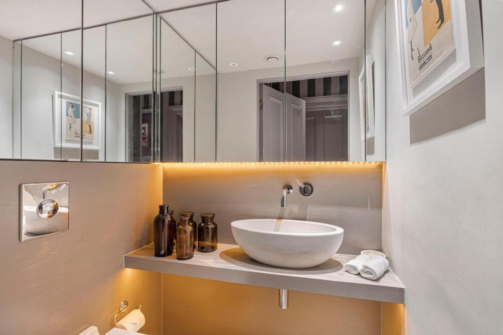 Spacious 2 Bedroom In Cadogan Square