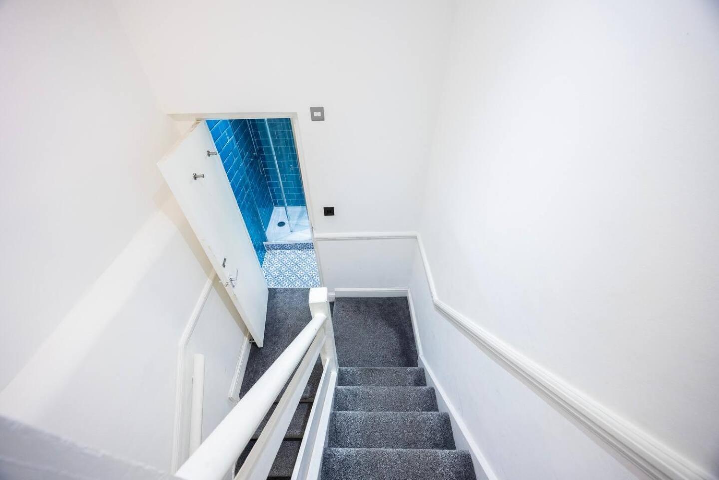 Modern - 5 Mins To Whitechapel Station Ferienhaus