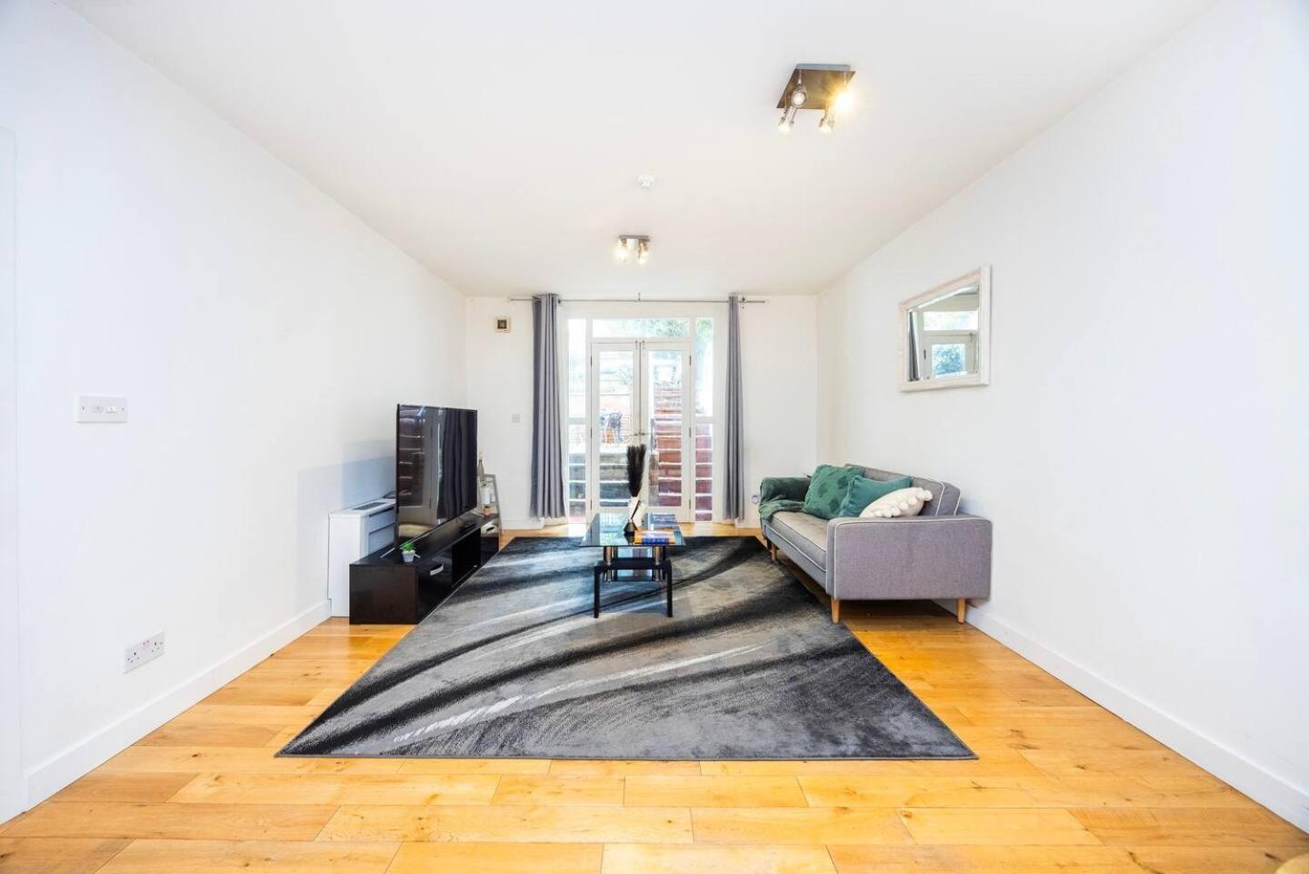 Beautiful With Spacious Garden - Earl's Court Holiday home