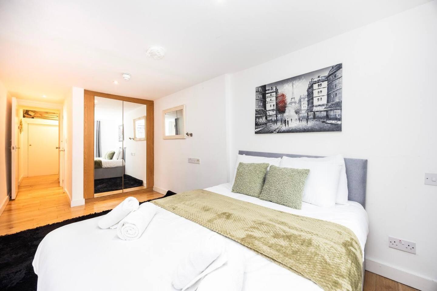 Beautiful With Spacious Garden - Earl's Court