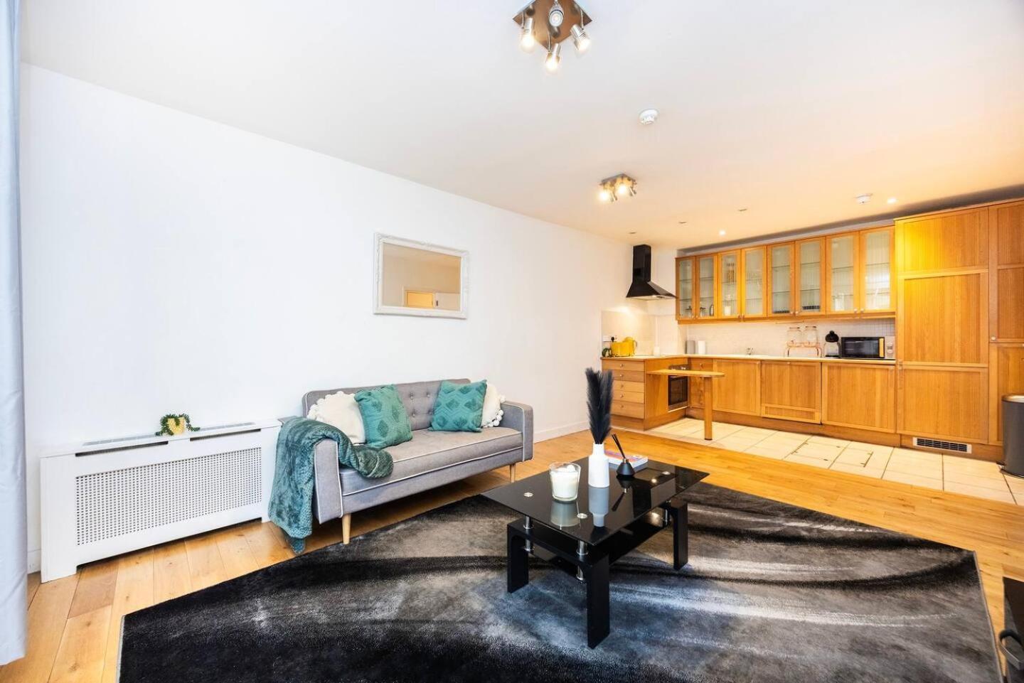 Holiday home Beautiful With Spacious Garden - Earl's Court London